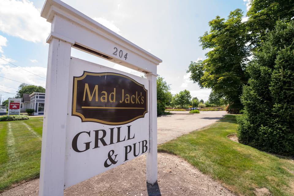 Restaurant Closure: Mad Jack’s Grill & Pub Closing After 15 Years in Aurora
